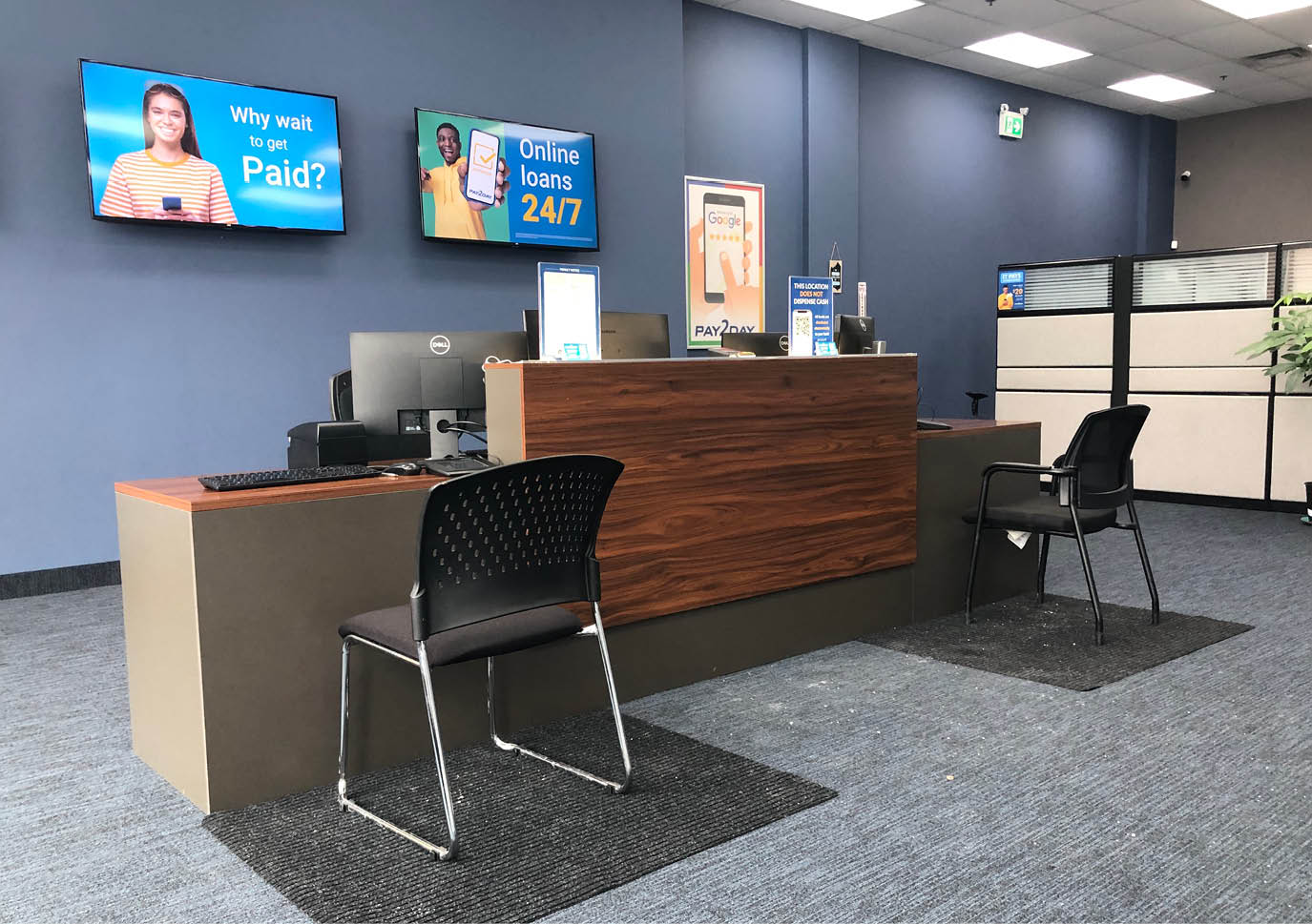 Payday loans store in Barrie, Ontario
